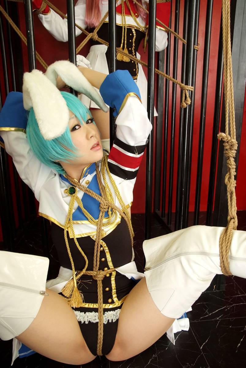 [Cosplay]  Umineko no Naku Koro ni - Sexy Cosplay